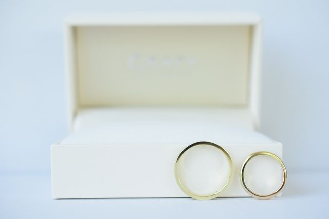 新婦は半分ブラウンゴールドを入れています