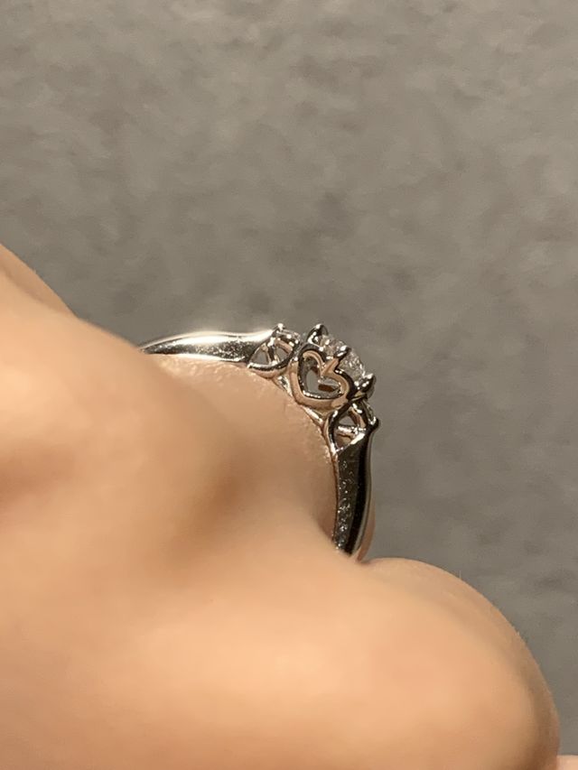 サイドビューの♡、キューレットが見えるデザインもお気に入り。