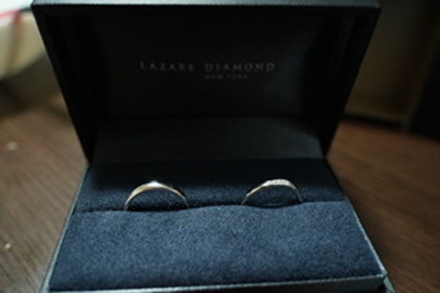 夫とは違う種類にし、
お互い自分の指似合うデザインにしました