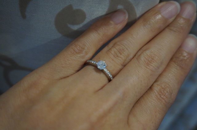 婚約指輪です。