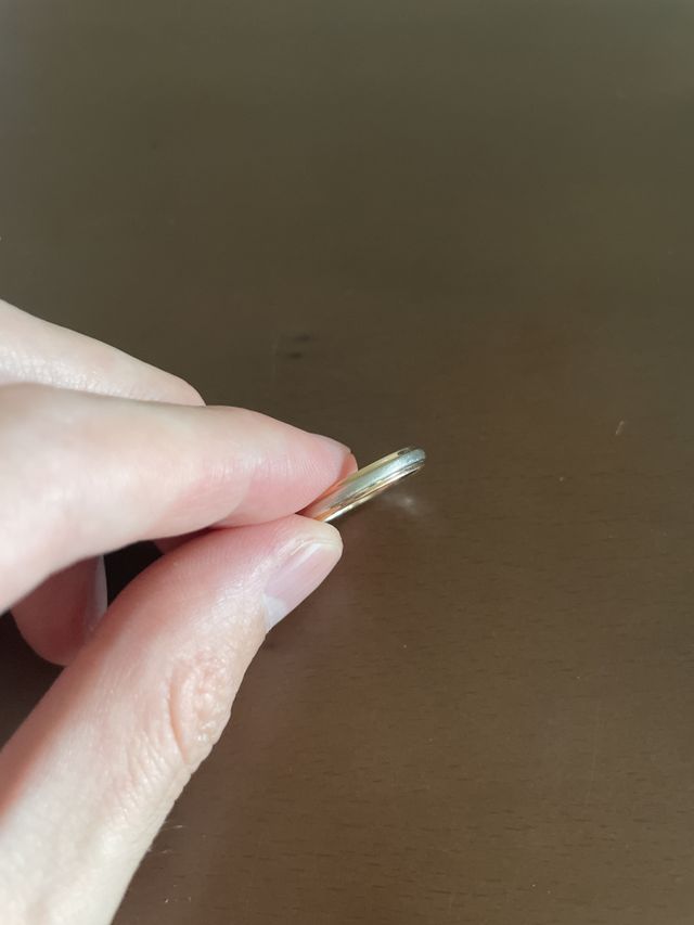 中央とサイドで素材が違くてかわいい