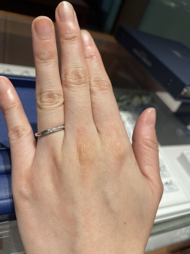 色々試着してこの指輪に決めました！