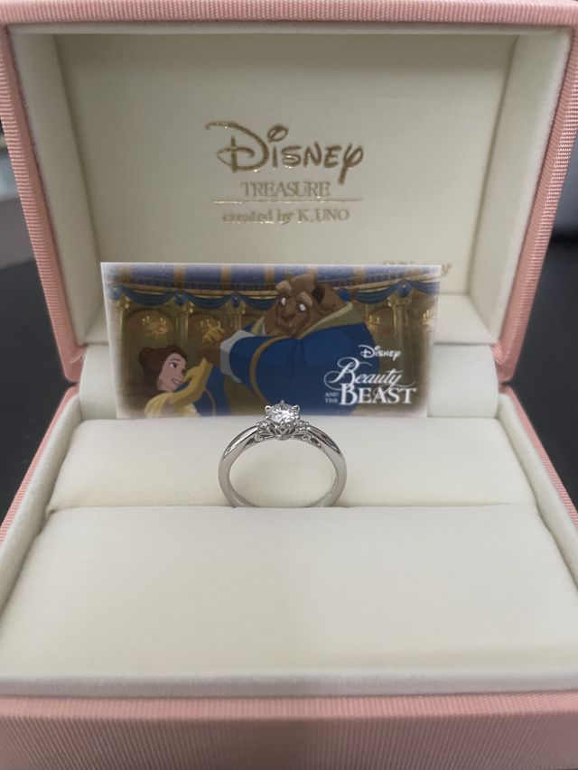 母から譲り受けた婚約指輪をリフォームしたものです！