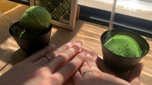 結婚指輪を受け取った後行った「ななや」