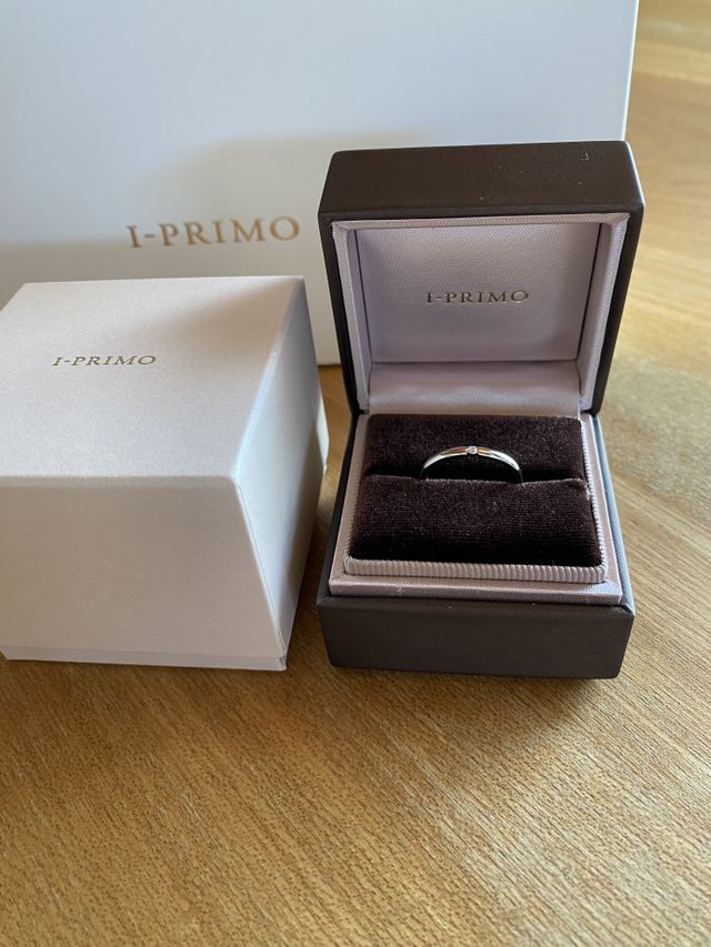 結婚記念日にプレゼントしてもらいました。