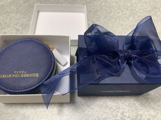 指輪が入っているボックスもかわいいです。