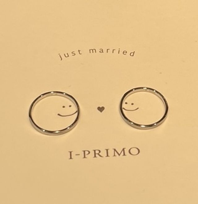 指輪受取時に店頭にて撮影。