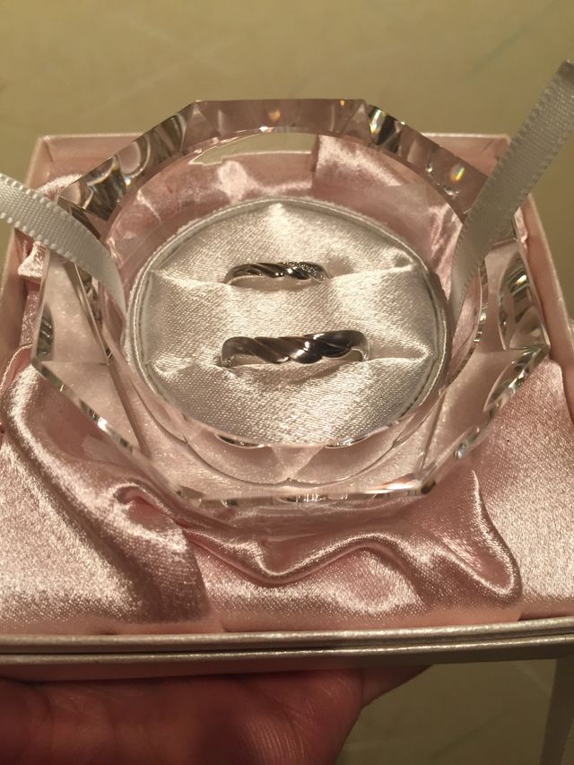 オリジナルで作成！裏面にも手彫りで彫ってもらいました。