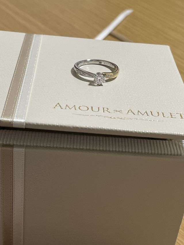 彼氏と一緒にお店に選びに行き、自分で決めた大満足の指輪です！