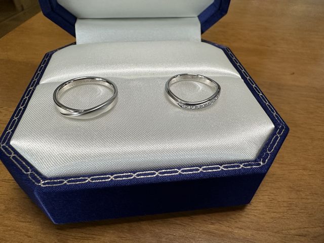 指輪を付ける前に撮りました。