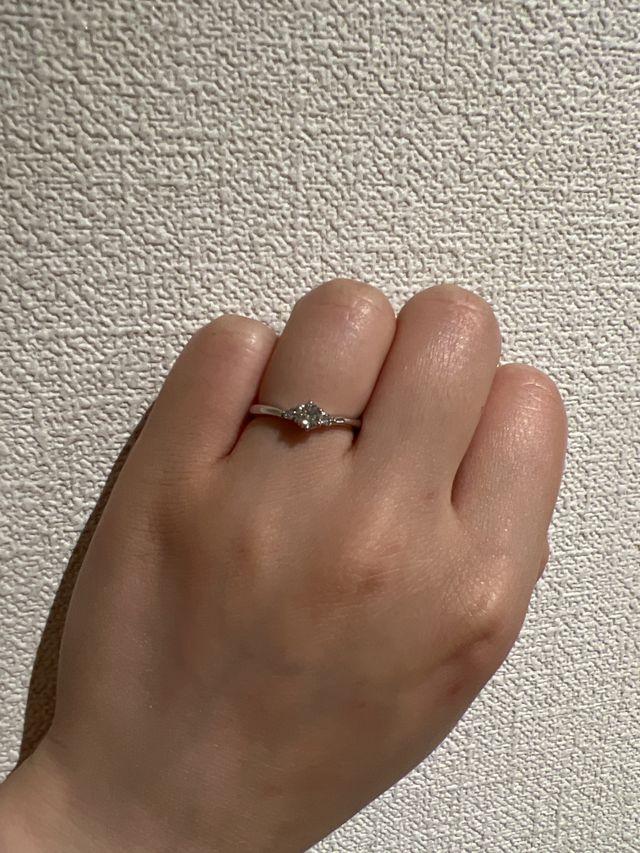 大好きなジャスミンのお花をイメージしていて、一生の宝物です！