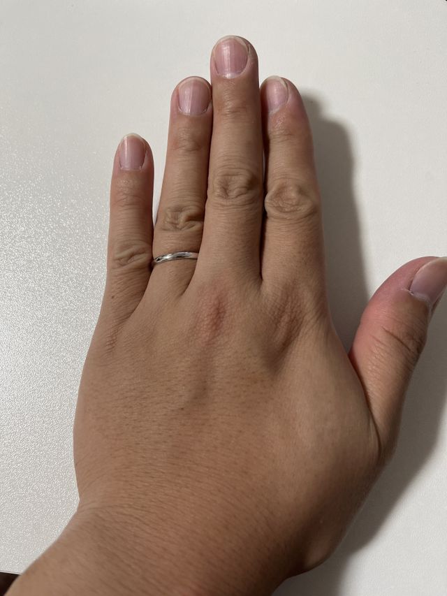 男性、小太り、19号