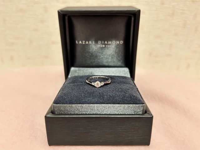 婚約指輪ヴァイン