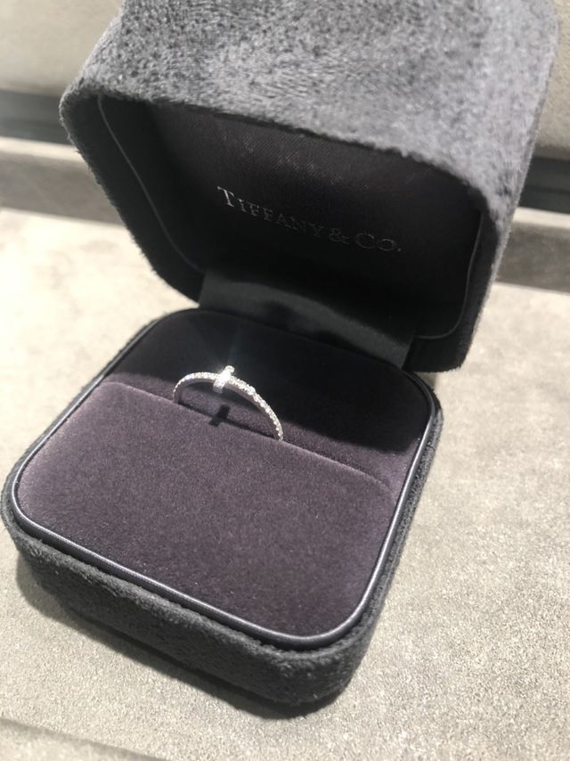 普段使いしたかったのでこちらの指輪を選びました。