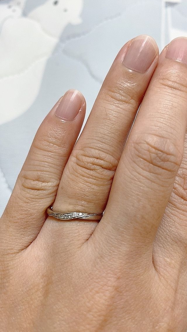 女性用の指輪です。