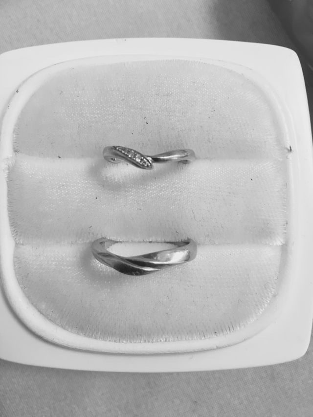 NIWAKAというブランドの初桜というセットのリング