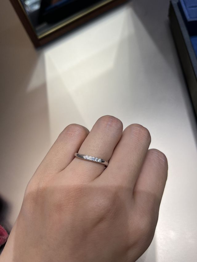 360℃ウェーブといって、4&deg;C独自の形だそうです。