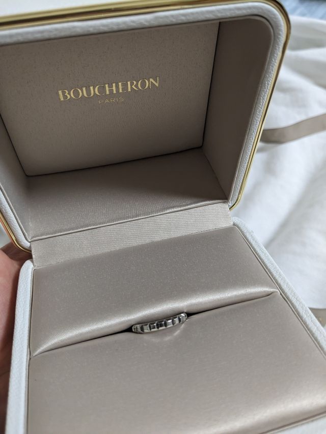 箱もしっかりしていて高級感がありました