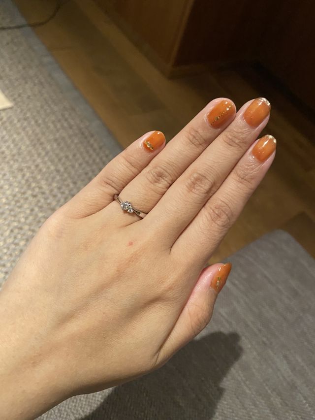 石が２つついてます。かわいいです！