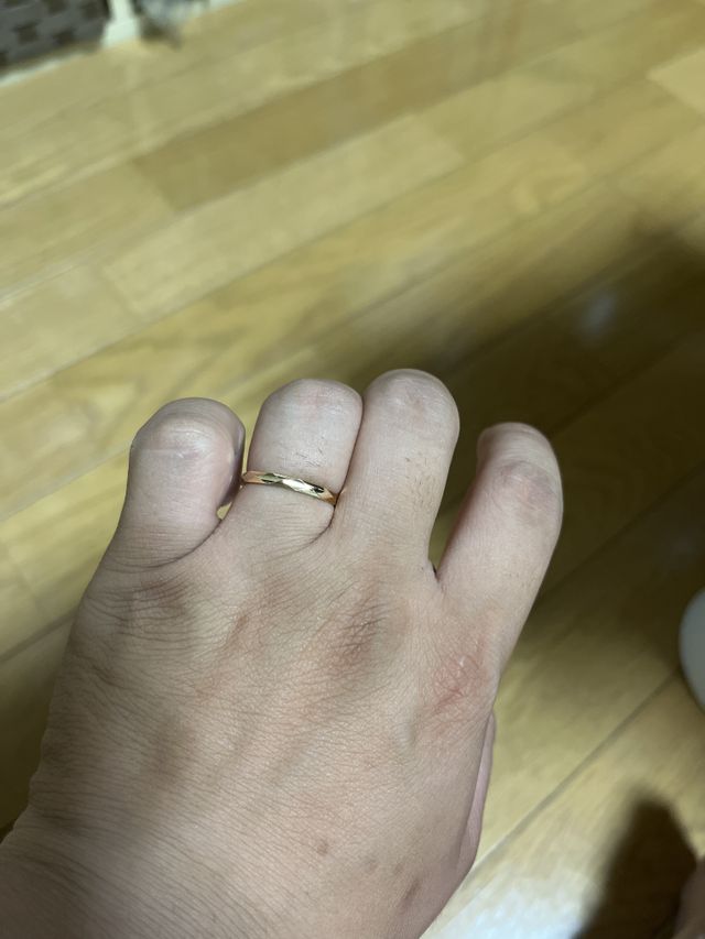 デザイン性と金属の種類を、選べるところがとても良かった