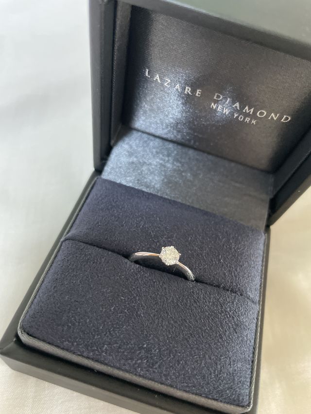 シンプルなデザインが気に入ってます。