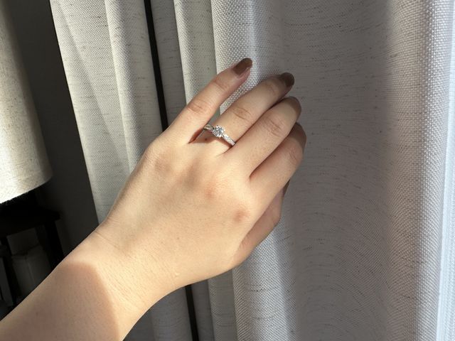 自然光があたったときの輝きも美しく、とても気に入っています