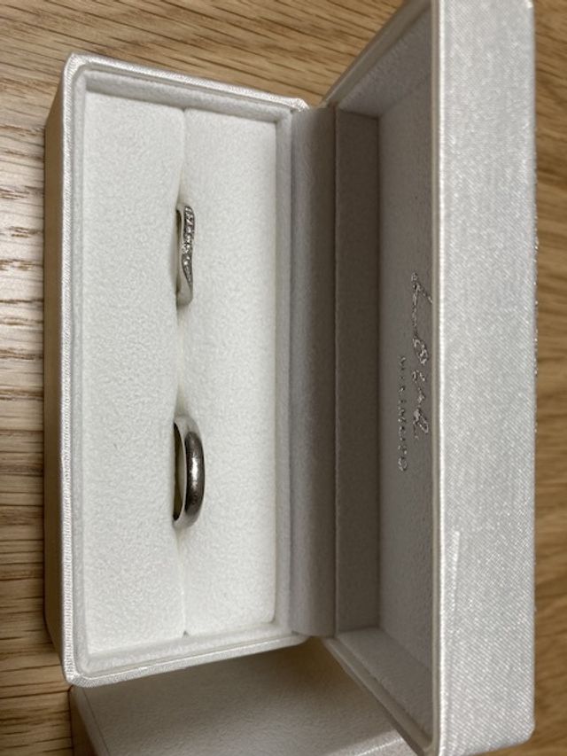 ミキモトオリジナルボックスに入れた結婚指輪