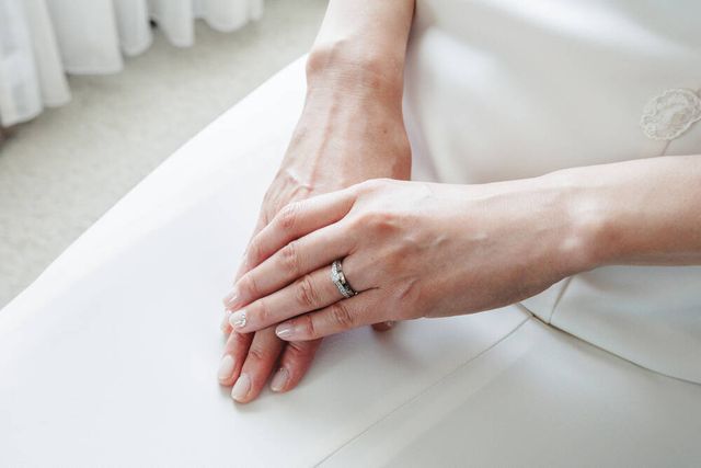 ブライズルームにて婚約指輪と結婚指輪の重ね付け
