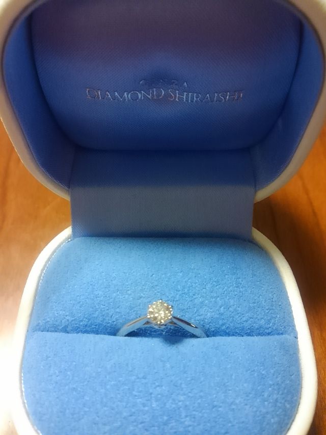 0.36カラット。グレードはトリプルエクセレントです。