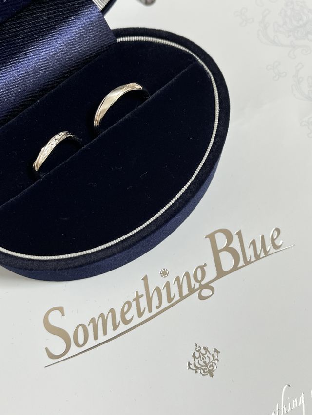 シンプルな入れ物に入っていました。