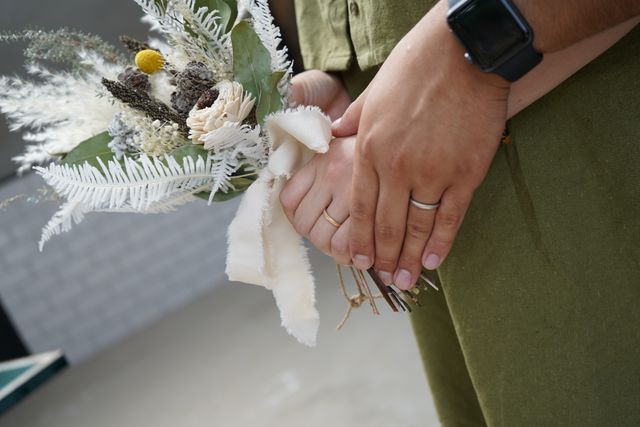 持ち込みのドライブーケと一緒に撮ってくれました