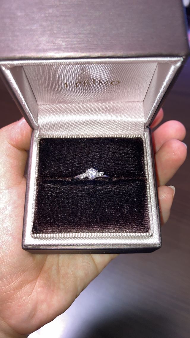 リングが細いのでダイヤが大きく見えます！