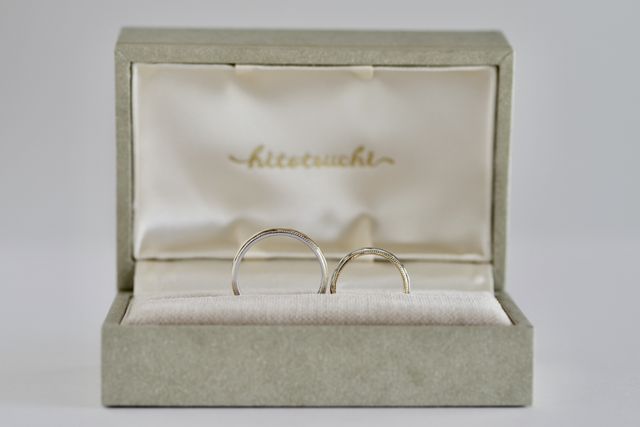 オリジナルボックスもおしゃれなデザインです。