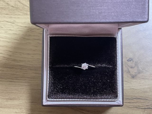 婚約指輪も購入しました。アルデラです。