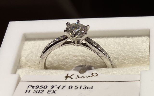 商品名…brightness