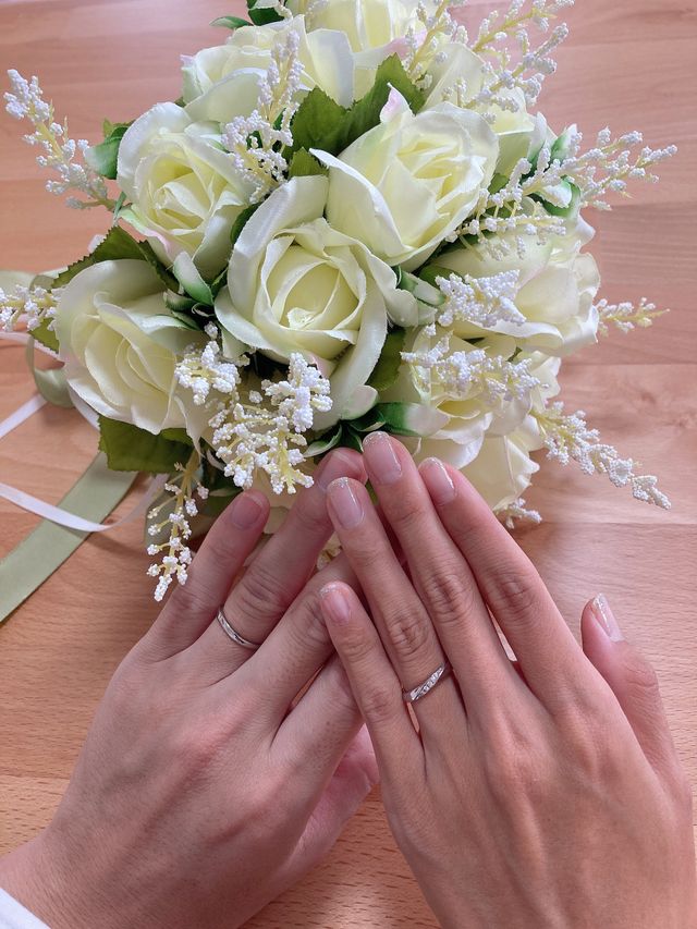 ダイヤのついた結婚指輪がお気に入り！