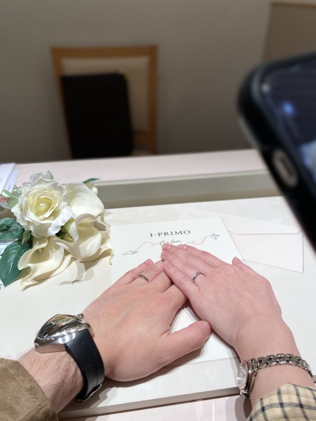 購入後すぐにつけて記念撮影しました！