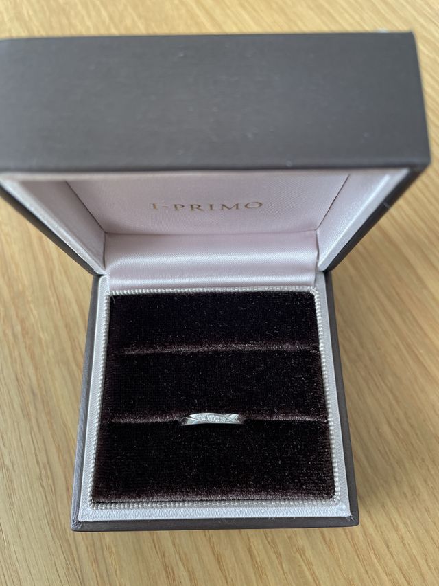 上から見た結婚指輪