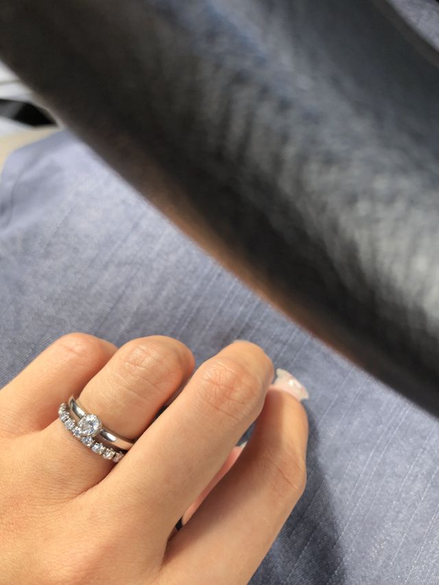 エタニティリングを
製作して頂きました。