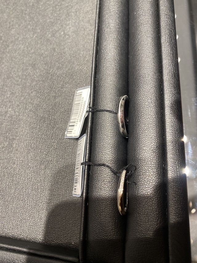 ゴールドとプラチナのミックスです