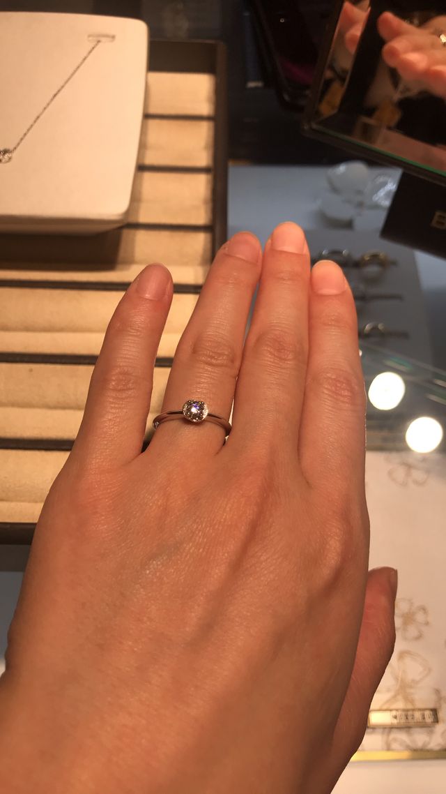 ブルガリのインコントロダモーレ