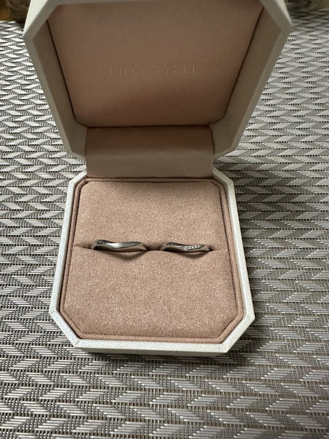 ボックスに入った状態。箱もしっかりしてる。