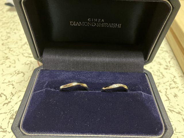 ケースに入った状態　左が男性用