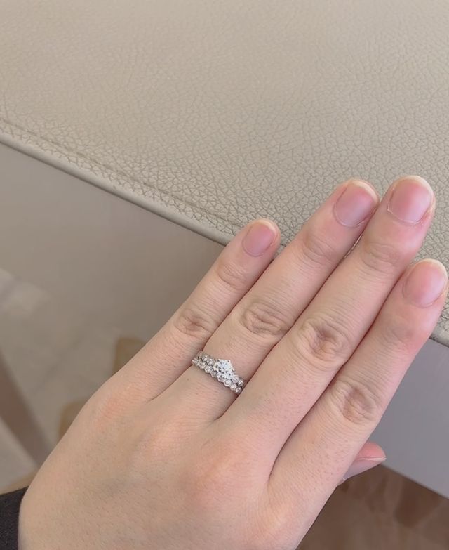 ビーマイラブの婚約指輪と結婚指輪です