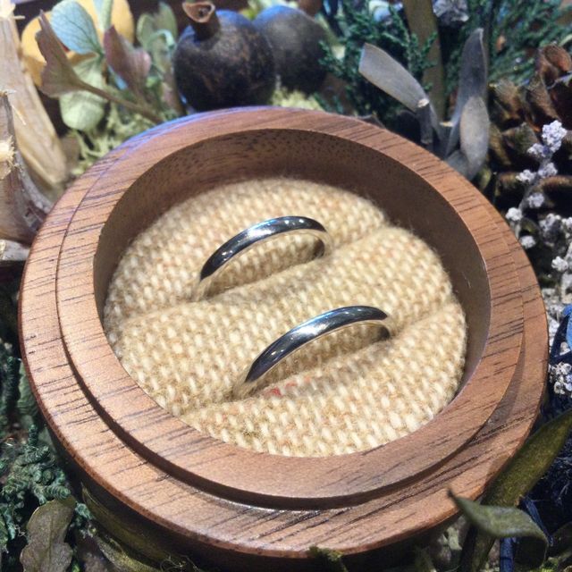 手作りで作成した結婚指輪です。