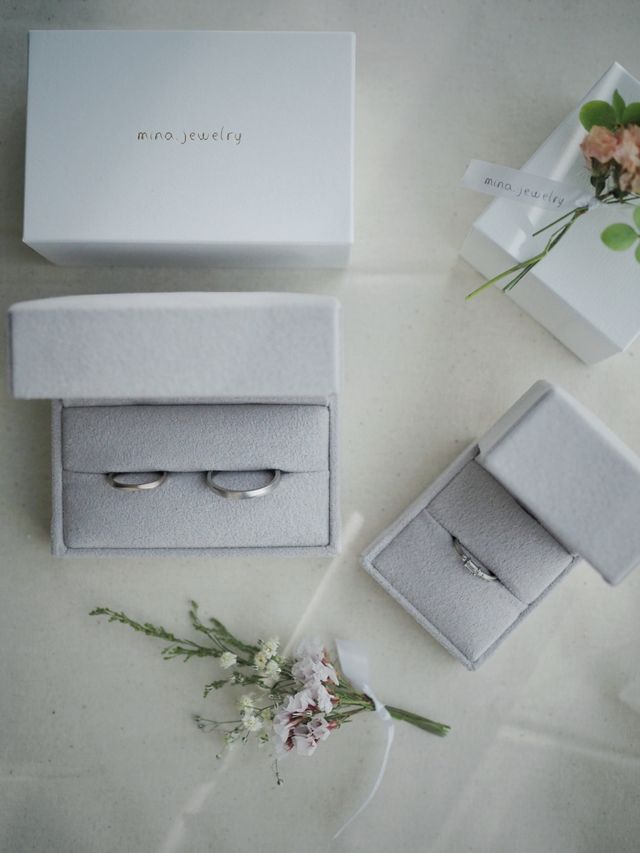 ドライフラワーと一緒にラッピングされていてとても可愛い。