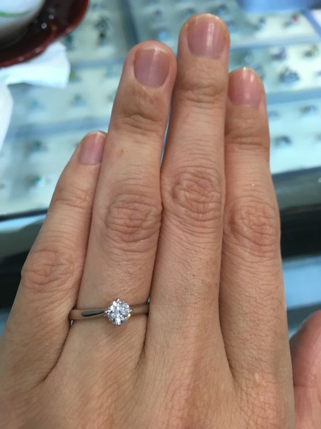 たくさん試せました。見にくいですがこれは4爪タイプのもの。