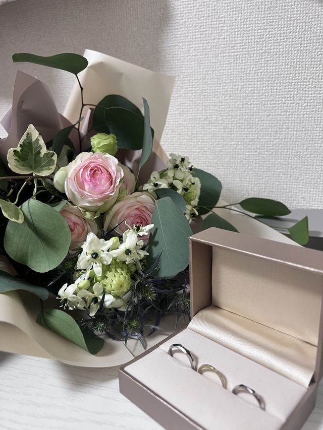 婚約指輪とのセット