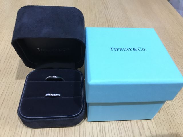 エルサ・ペレッティのバンドリングです。