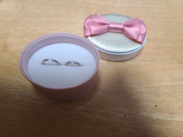 とにかくシンプルで、つけてる時にひっかかりにくくていいです。